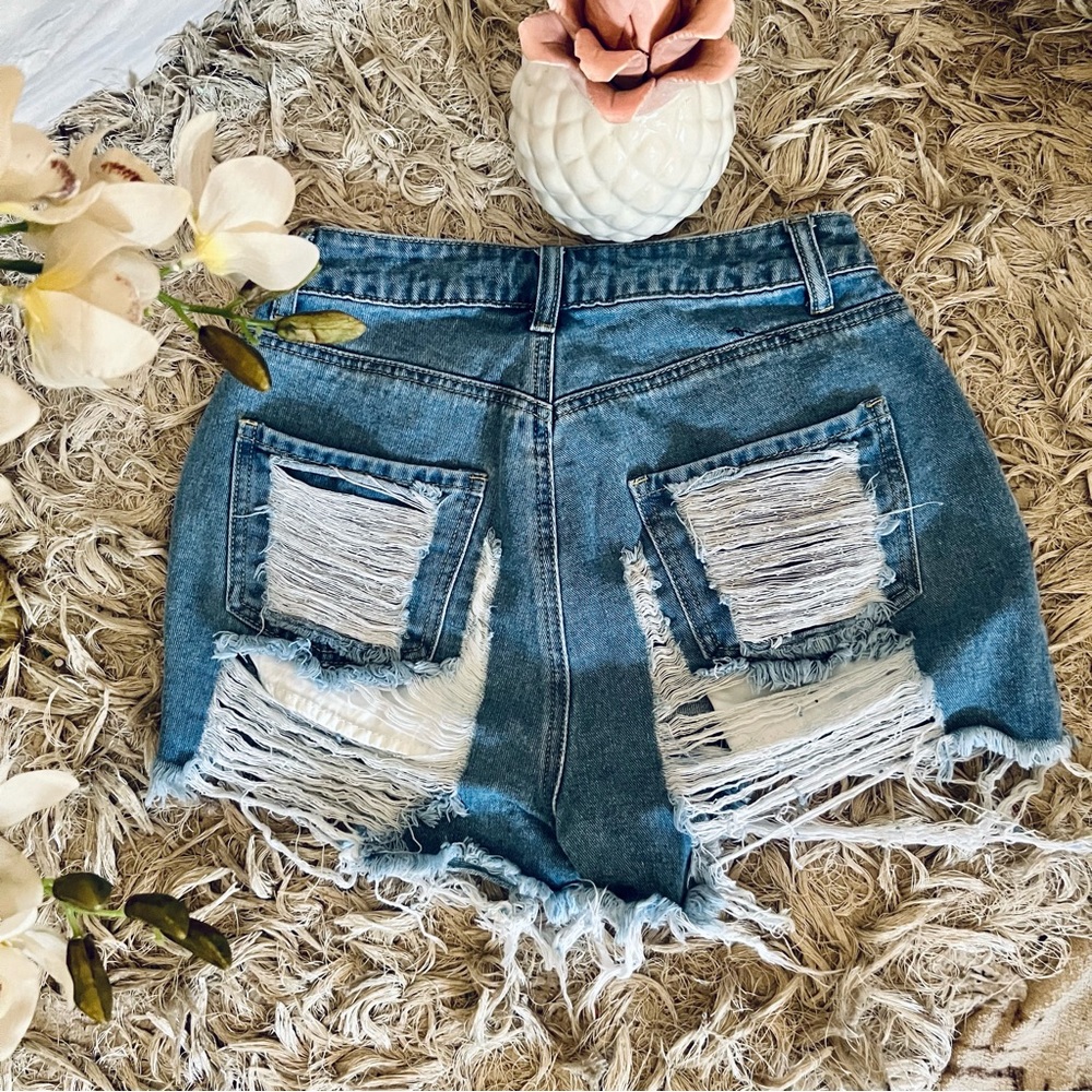 NEW Super Frayed Denim Shorts